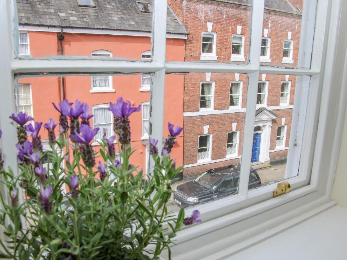Apartamento 138C Old Star & Garter Mews Ludlow Exterior foto